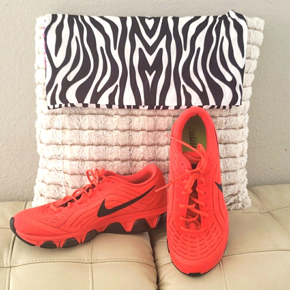 Men's Nike MaxAir Atheletic Shoes